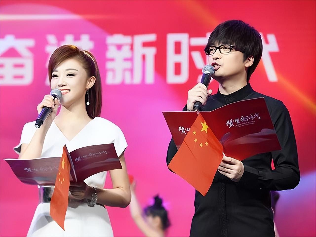 开云APP-玖月奇迹离婚7年，王小玮近况曝光，43岁无婚无育，发福显老